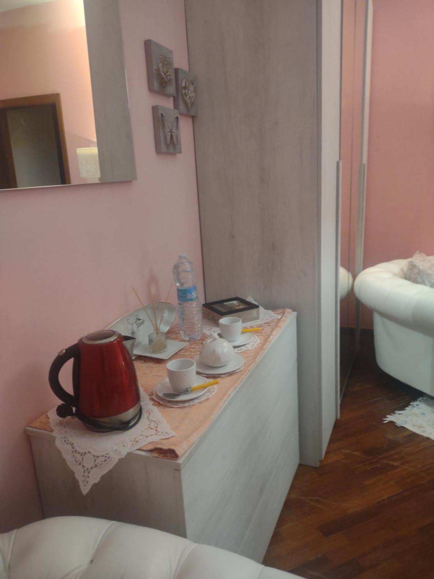 Appartement Dolce Notti à Bergame Chambre photo