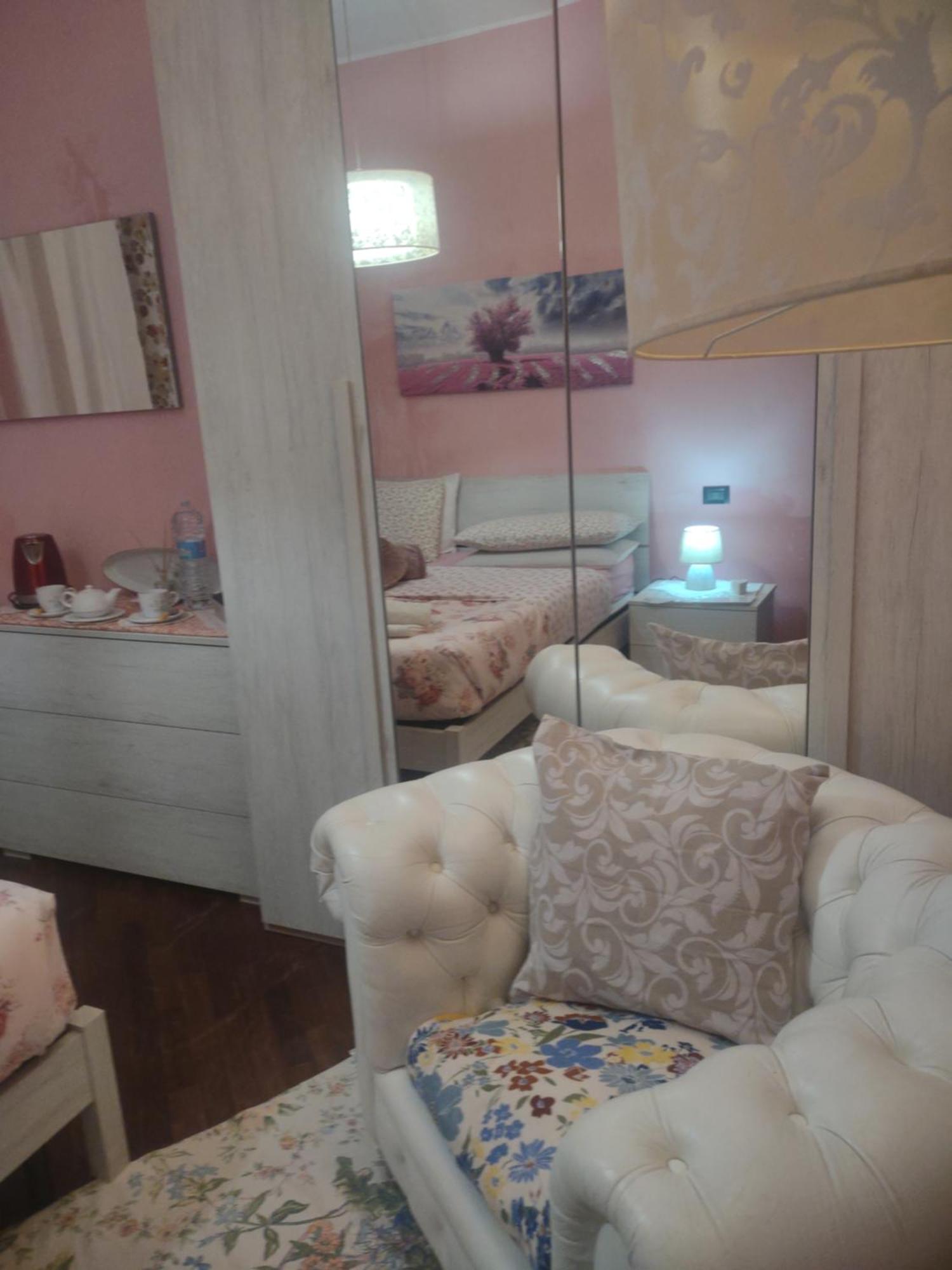 Appartement Dolce Notti à Bergame Chambre photo